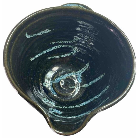 VTG Dough Bowl Studio Pottery Batter Spout Black Blue Signed Boho Whimsygoth 70s - Picture 11 of 15